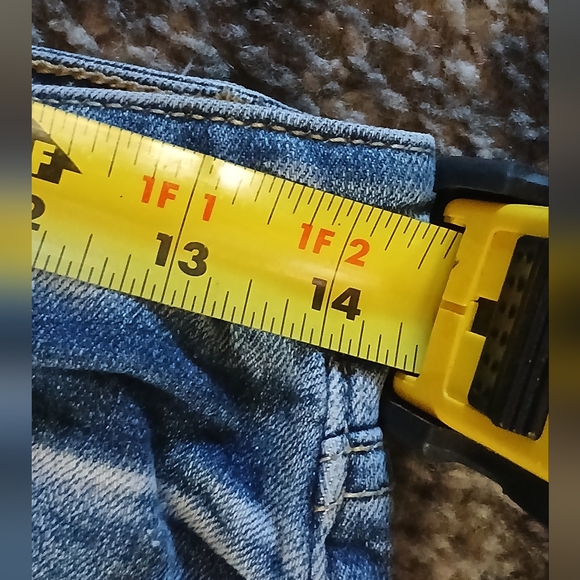 Judy Blue Boyfriend Jean W28 - Picture 12 of 14